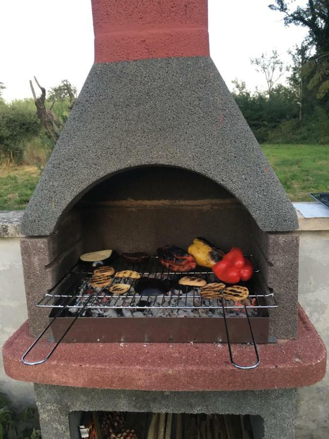 サルツァーナ Luneziaヴィラ エクステリア 写真